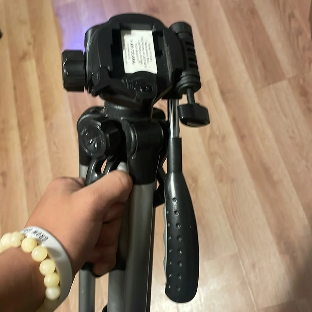 Ambico Tri-Pod 2 ft